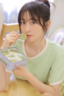 按在电竞椅上C